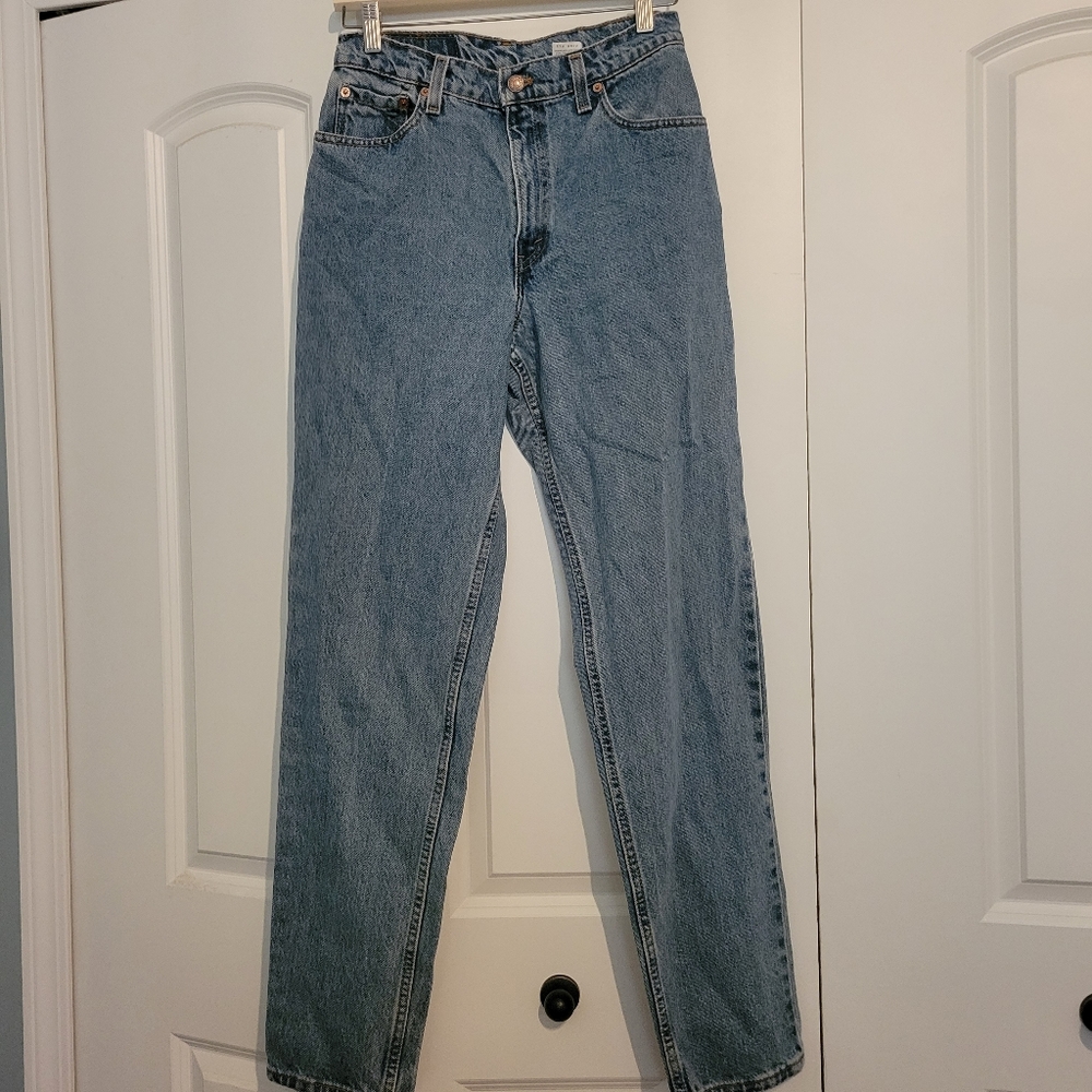 Levis Red Tab Relaxed Fit 550 Jeans size 8